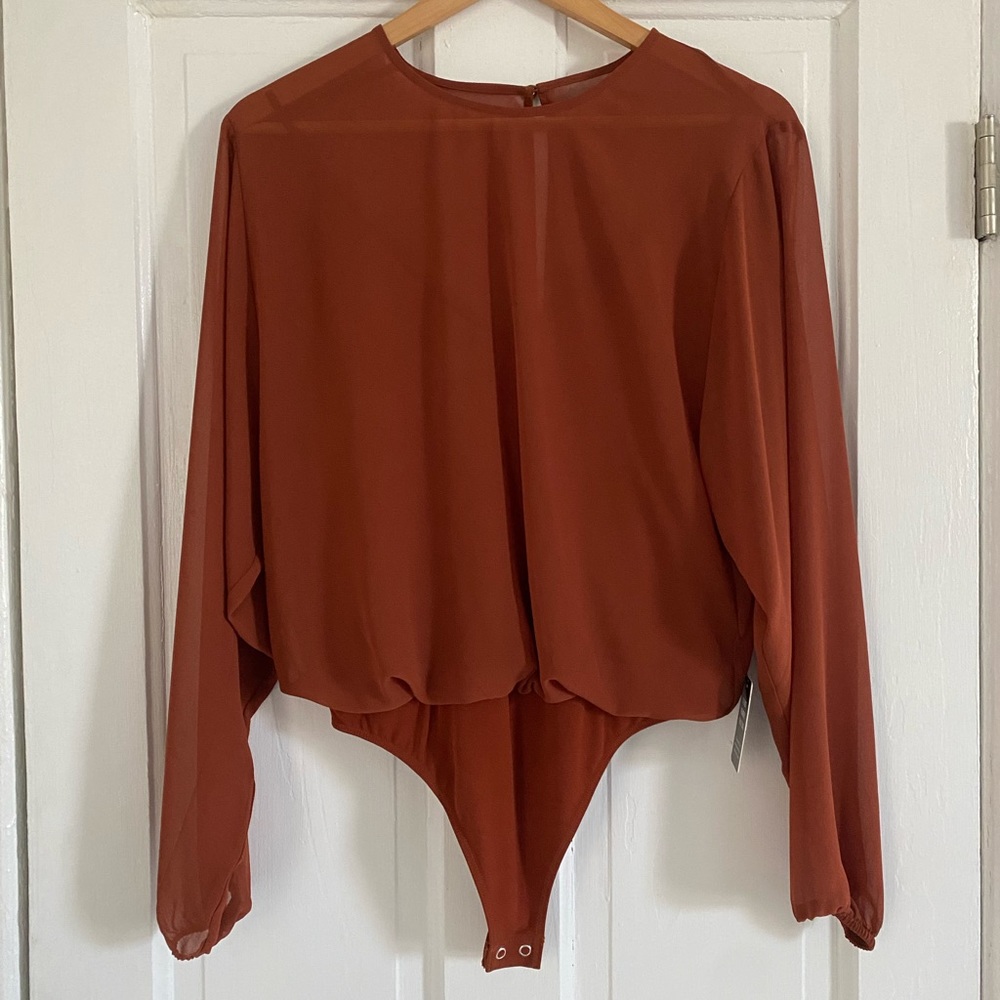 NWT Express Flowy Bronze Sheer Button Back Bodysuit With Camisole Size XS